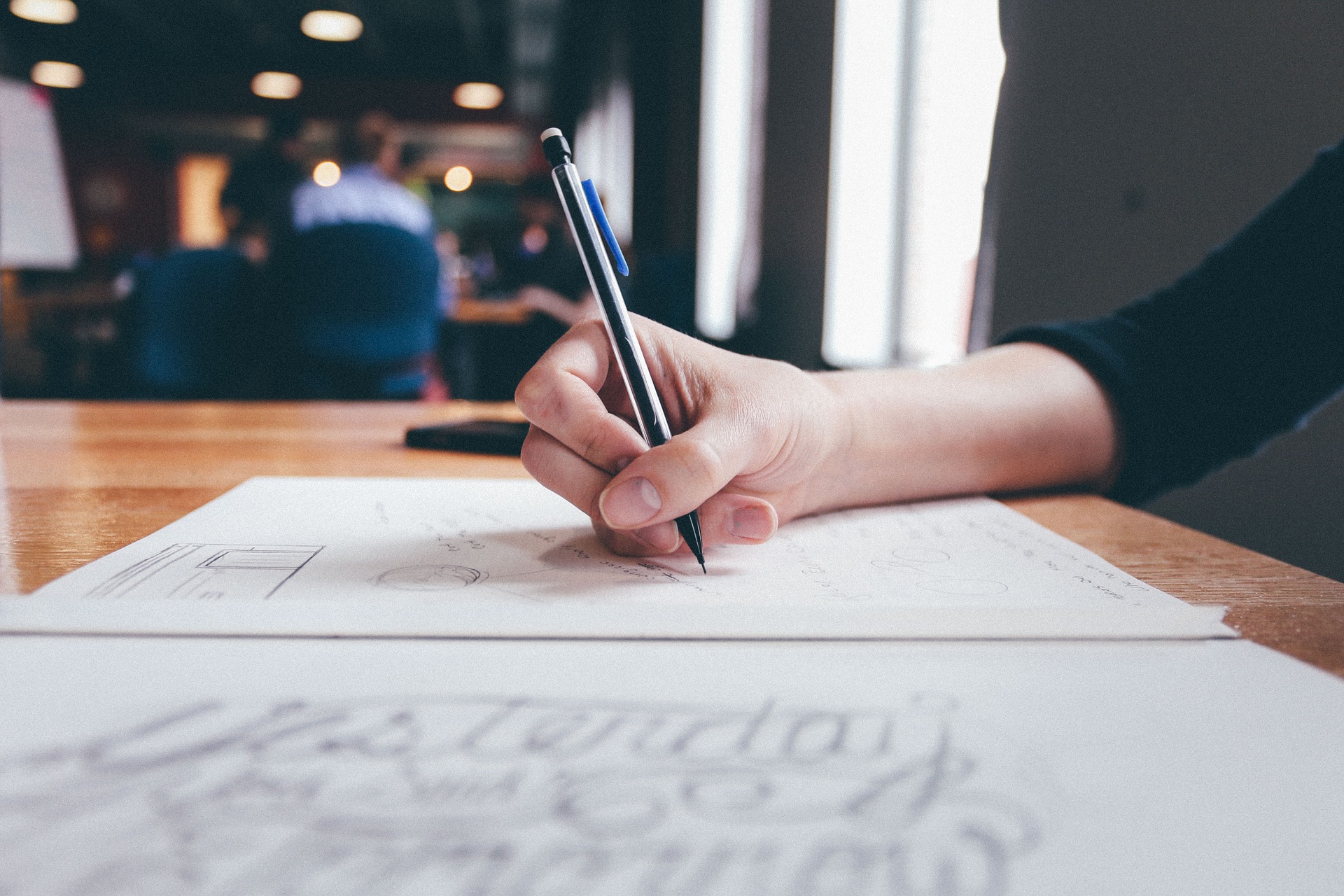 écriture main adulte
